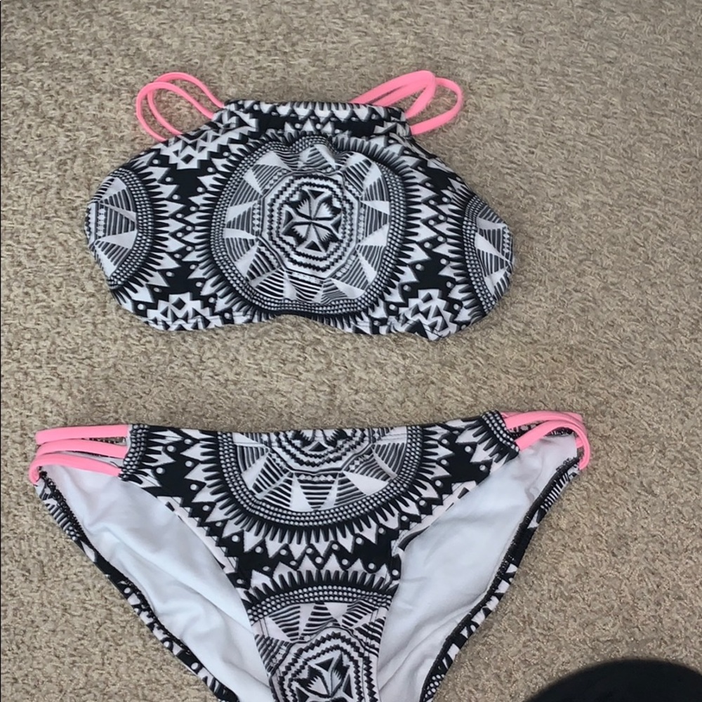 TARGET BIKINI NEVER WORN